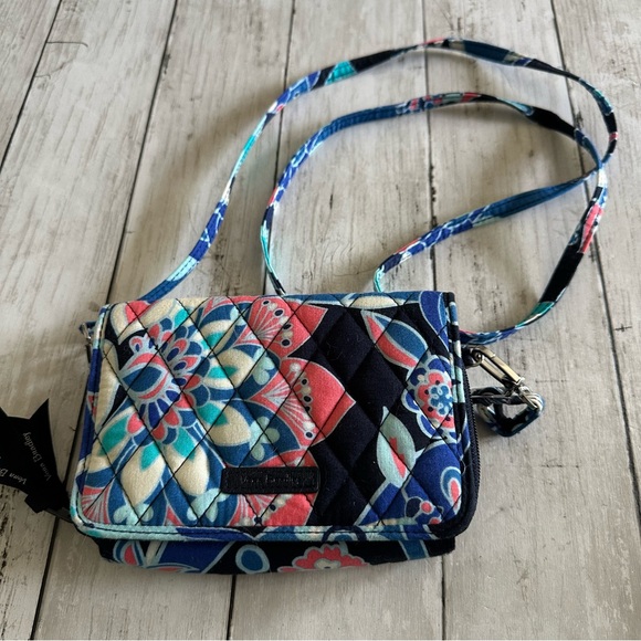 PREOWNED VERA BRADLEY CROSS BODY BLUE PINK PURSE WALLET - Picture 2 of 4